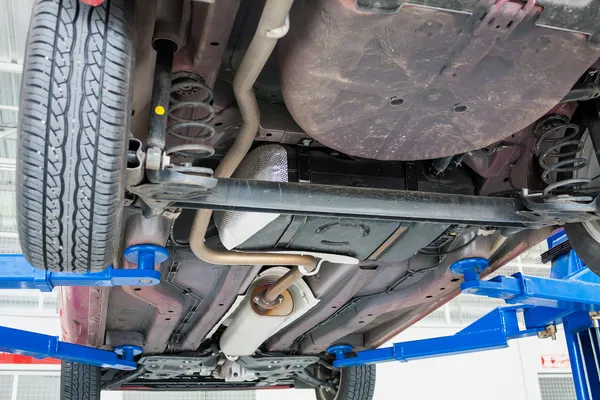 vecteezy_car repair shop_6730177_result